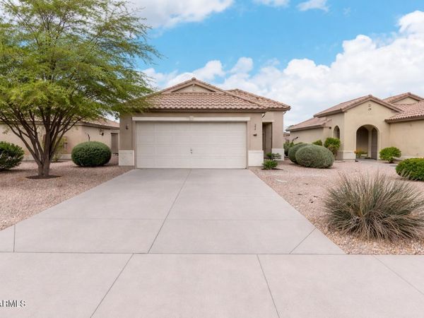 2234 W KRISTINA Avenue, San Tan Valley, AZ 85144
