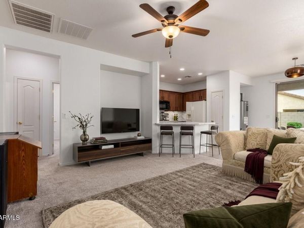 2234 W KRISTINA Avenue, San Tan Valley, AZ 85144