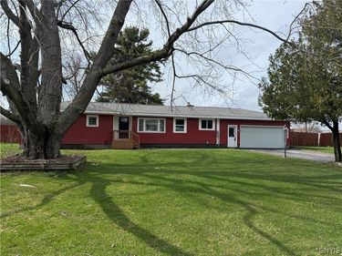 28095 Old Town Springs Road , Chaumont, NY 13622