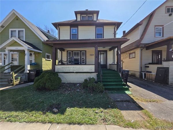 1841 South Avenue , Niagara Falls, NY 14305