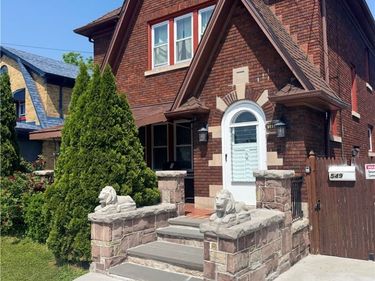 549 15th Street , Niagara Falls, NY 14301