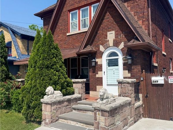 549 15th Street , Niagara Falls, NY 14301