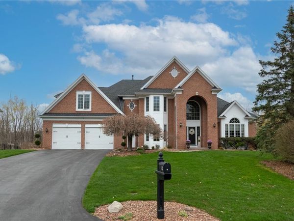 19 Brunson Way , Penfield, NY 14526