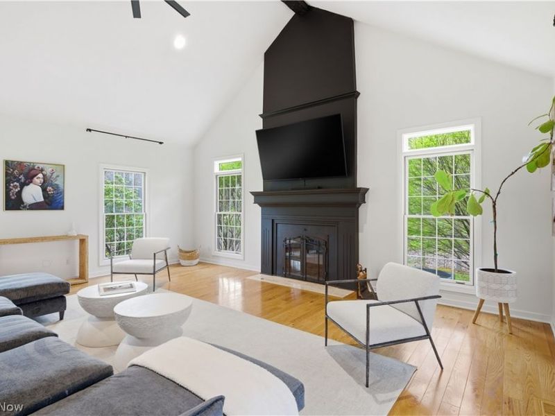 7730 Brayton Trail, Chagrin Falls, OH 44023 Photo 9