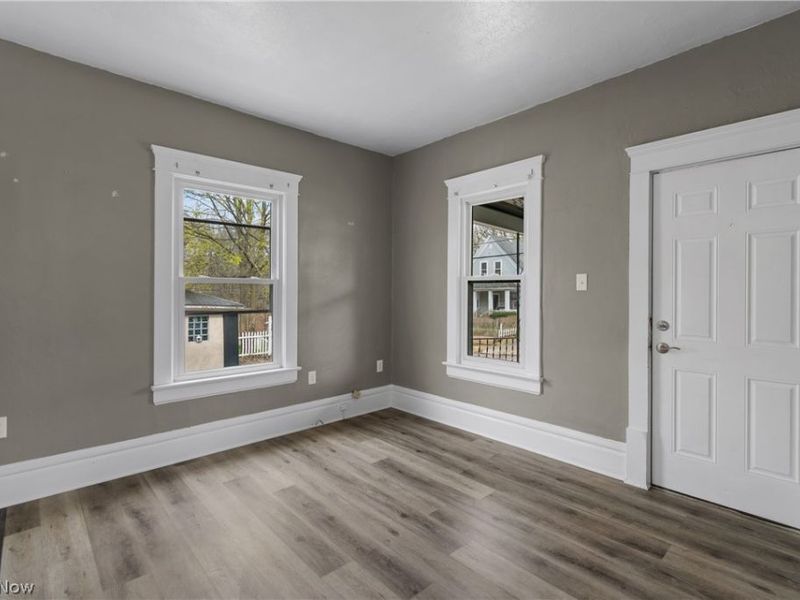 32 Penfield Avenue, Akron, OH 44310 Photo 5