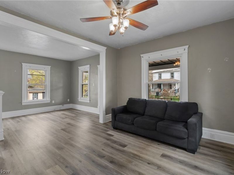 32 Penfield Avenue, Akron, OH 44310 Photo 9