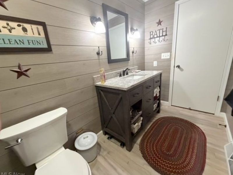 263 Forbes Street NE, New Philadelphia, OH 44663 Photo 11