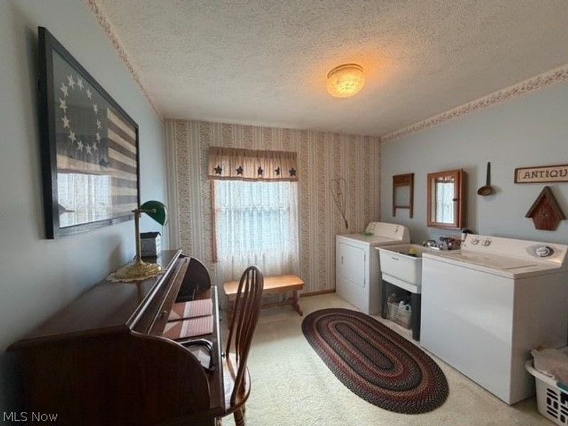 263 Forbes Street NE, New Philadelphia, OH 44663 Photo 14