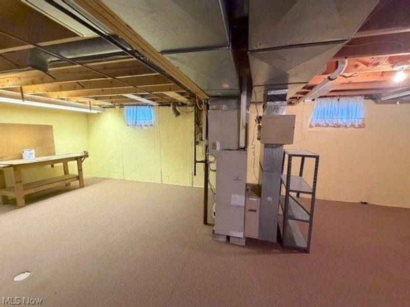 263 Forbes Street NE, New Philadelphia, OH 44663 Photo 16