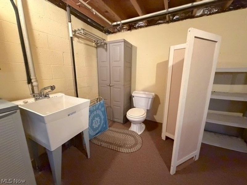 263 Forbes Street NE, New Philadelphia, OH 44663 Photo 17