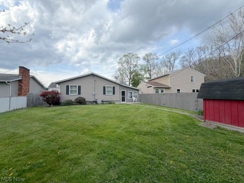 263 Forbes Street NE, New Philadelphia, OH 44663 Photo 2