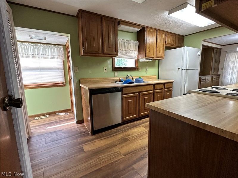 609 Fairground Street, Caldwell, OH 43724 Photo 21