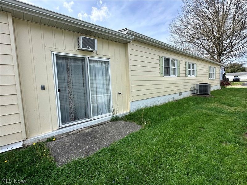 609 Fairground Street, Caldwell, OH 43724 Photo 3