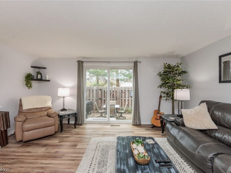 4757 Ledgewood Drive, Unit 9-D, Medina, OH 44256 Photo 10