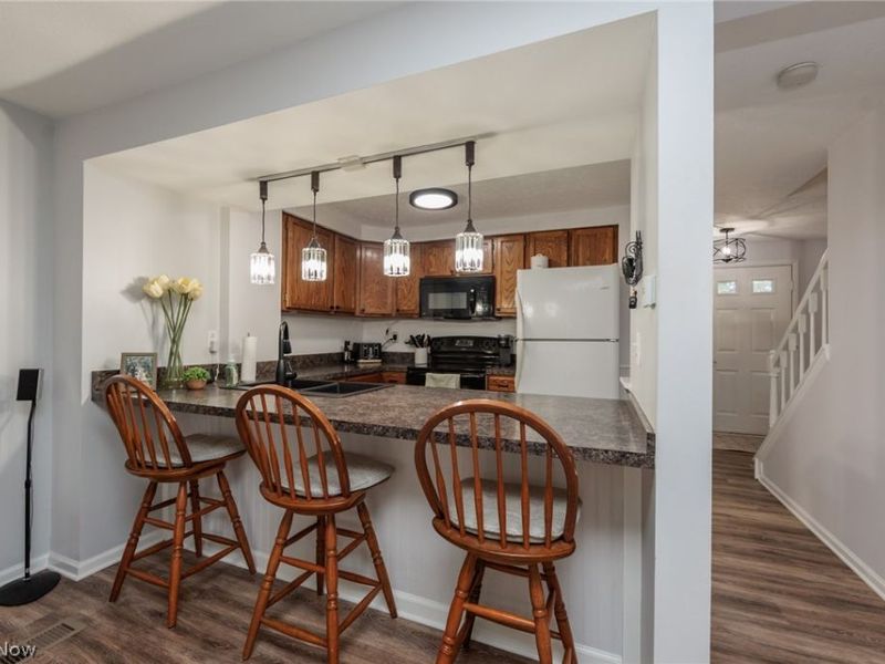 4757 Ledgewood Drive, Unit 9-D, Medina, OH 44256 Photo 11