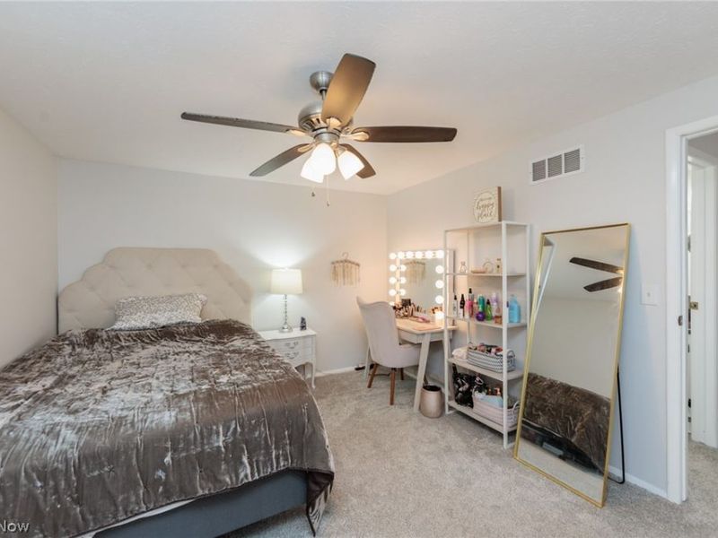 4757 Ledgewood Drive, Unit 9-D, Medina, OH 44256 Photo 17