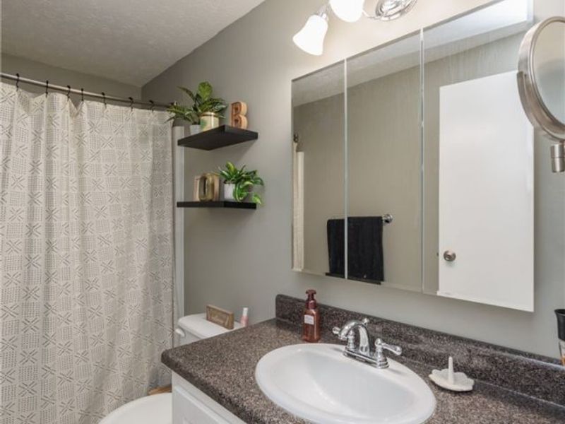 4757 Ledgewood Drive, Unit 9-D, Medina, OH 44256 Photo 19