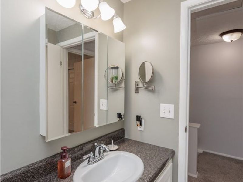 4757 Ledgewood Drive, Unit 9-D, Medina, OH 44256 Photo 21