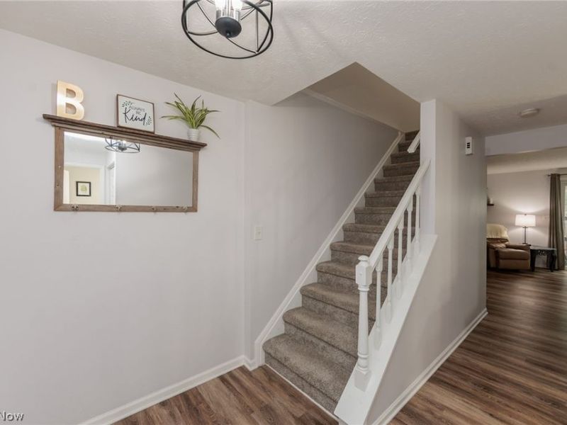 4757 Ledgewood Drive, Unit 9-D, Medina, OH 44256 Photo 3