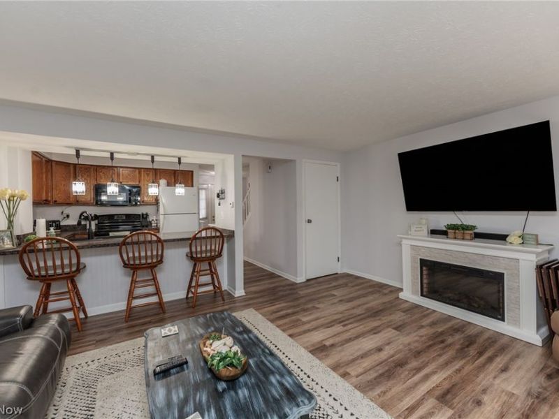 4757 Ledgewood Drive, Unit 9-D, Medina, OH 44256 Photo 9