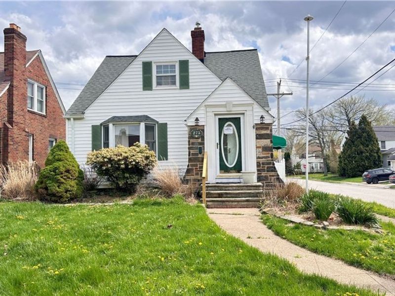 275 E 210th Street, Euclid, OH 44123 Photo 1