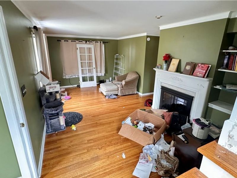 275 E 210th Street, Euclid, OH 44123 Photo 6