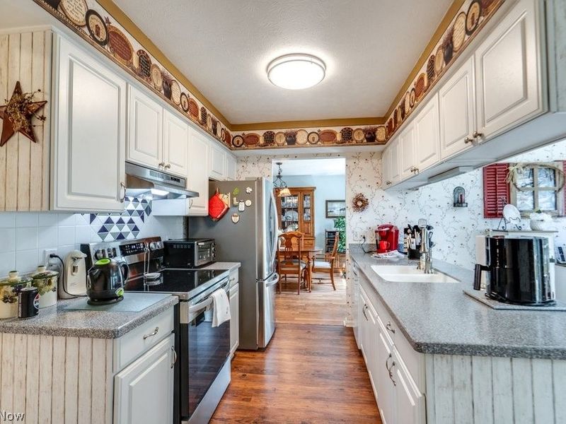 7559 Chandler Court, Sagamore Hills, OH 44067 Photo 10