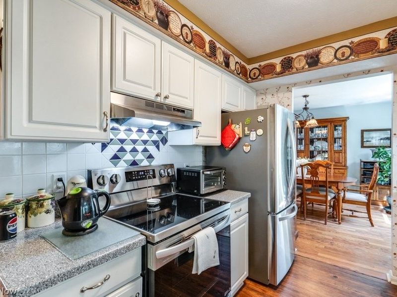 7559 Chandler Court, Sagamore Hills, OH 44067 Photo 11