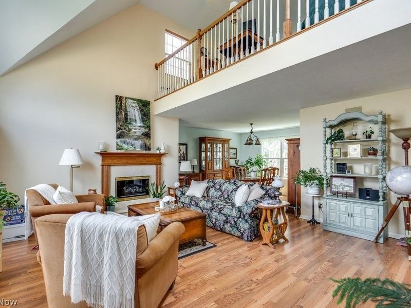 7559 Chandler Court, Sagamore Hills, OH 44067 Photo 5