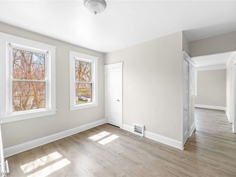 3225 W 38th Street , Cleveland, OH 44109 Photo 9