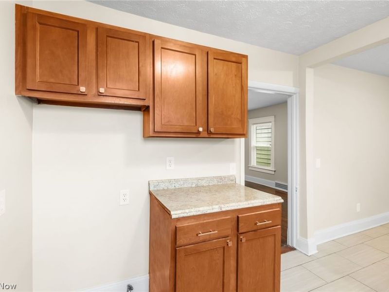 1362 W 83rd Street , Cleveland, OH 44102 Photo 10