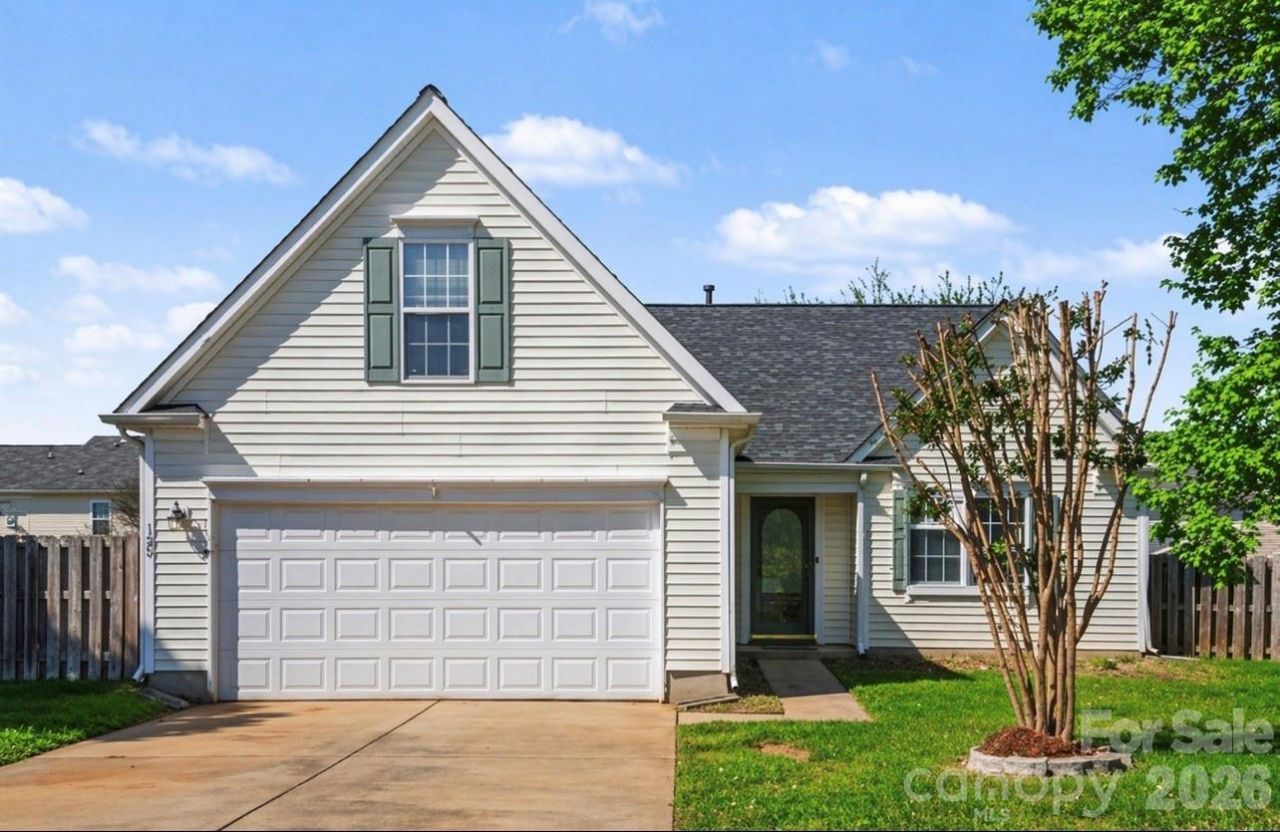 125 Sawhorse Drive, Mooresville, NC 28115 Main Photo
