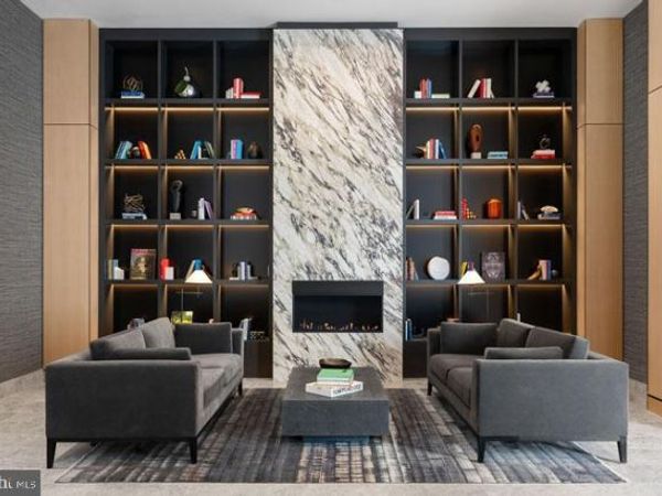 210 S 12TH STREET , Unit 8J, PHILADELPHIA, PA 19107