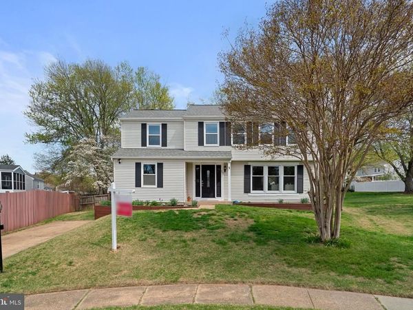 807 BRECHIN GARTH , ARNOLD, MD 21012
