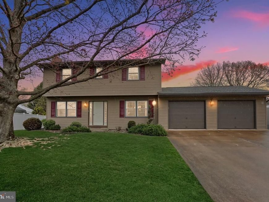 1142 Park Drive, Palmyra, PA 17078 Main Photo