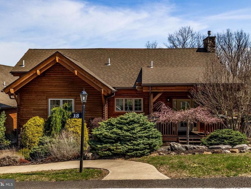 18 Sugarloaf Lane , Hazleton, PA 18202 Main Photo