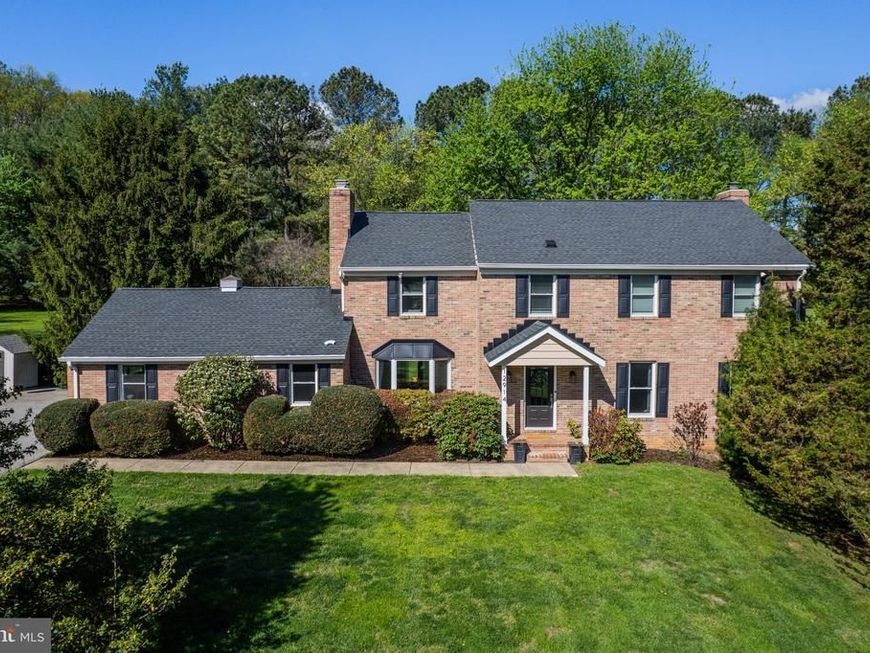 12914 Falls Road, Cockeysville, MD 21030 Main Photo