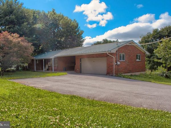 4262 UPPER ROAD, SHAMOKIN, PA 17872