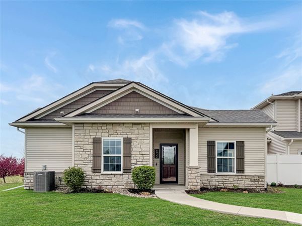 8922 Jean Louise Drive , West Des Moines, IA 50266