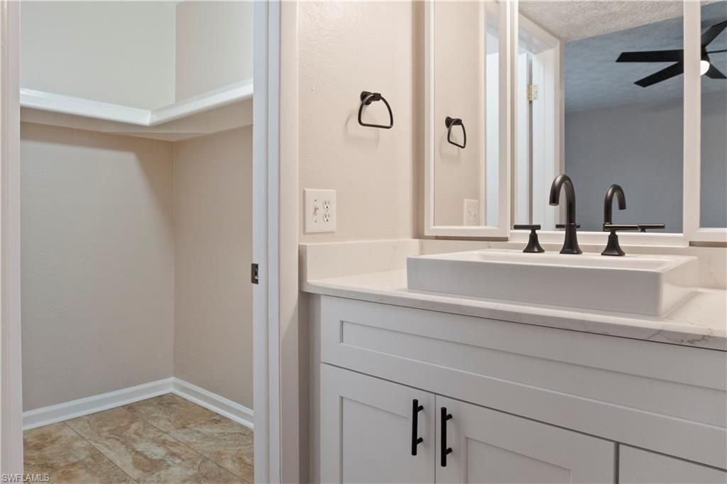 834 SE 46th St, Unit 1C, Cape Coral, FL 33904 Photo