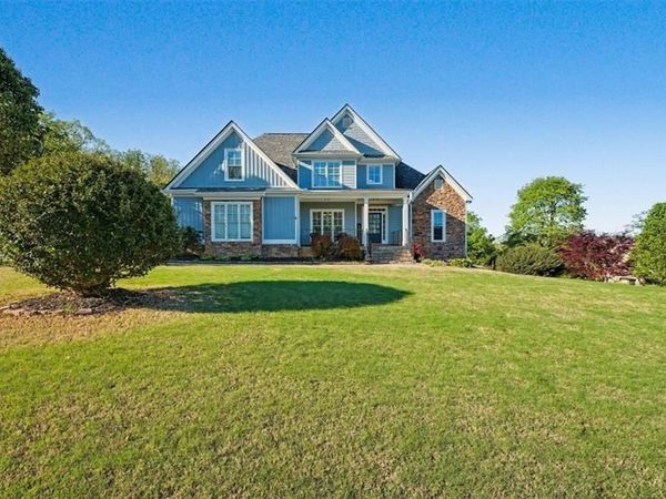 18 Thunderhawk Lane NE, Rydal, GA 30171