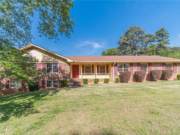 5565 Five Forks Trickum Road, Stone Mountain, GA 30087