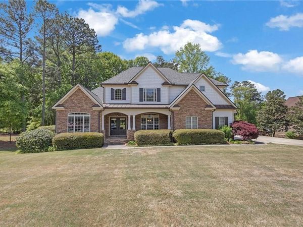 157 Beaconsfield Drive, Sharpsburg, GA 30277