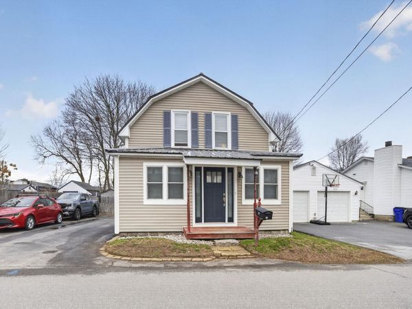 18 Fairview Street, Goffstown, NH 03102