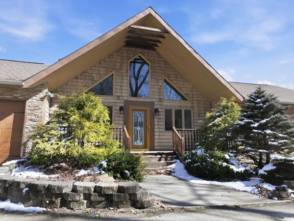 1511 West Hill Road, Lincoln, VT 05443