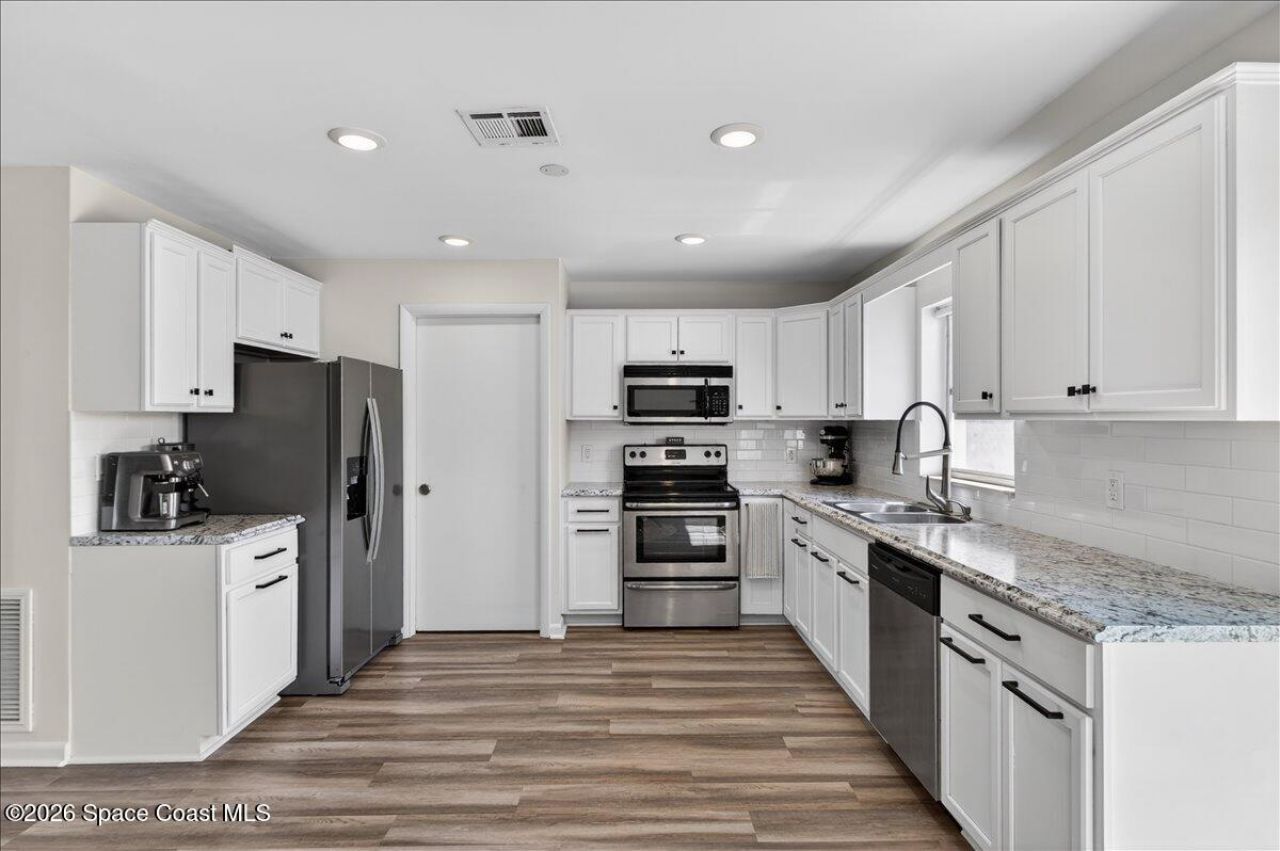 507 Bounty Avenue NE , Palm Bay, FL 32907 Photo