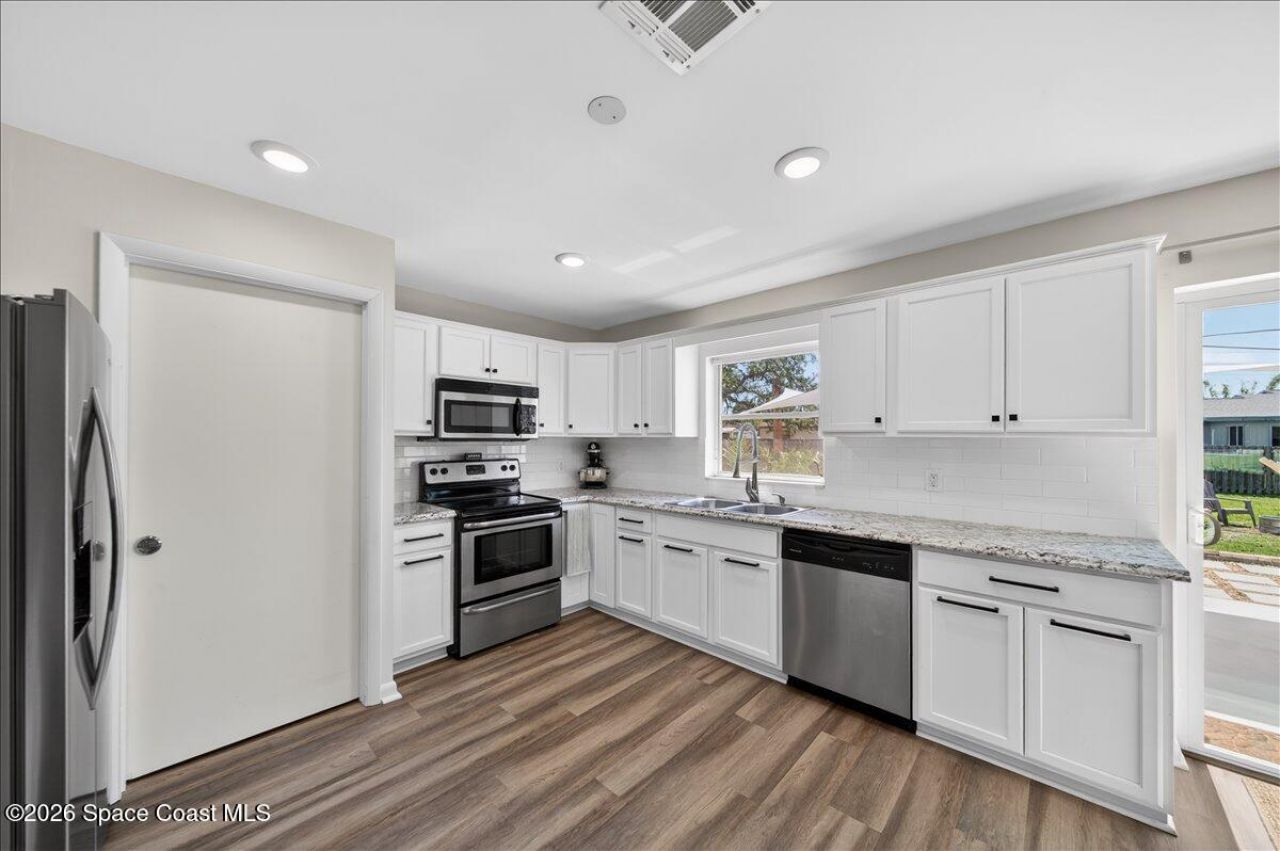 507 Bounty Avenue NE , Palm Bay, FL 32907 Photo