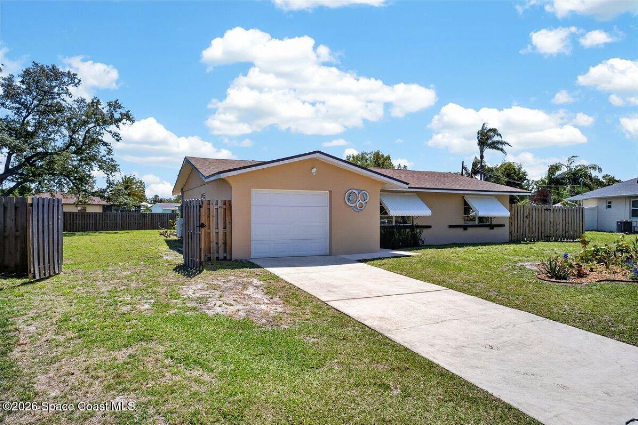 507 Bounty Avenue NE , Palm Bay, FL 32907 Photo
