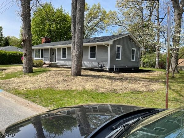 8 Wilcox Ave, Wharton, NJ 07885