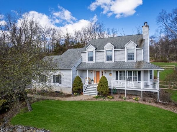 95 County Road 521, Hampton, NJ 07860